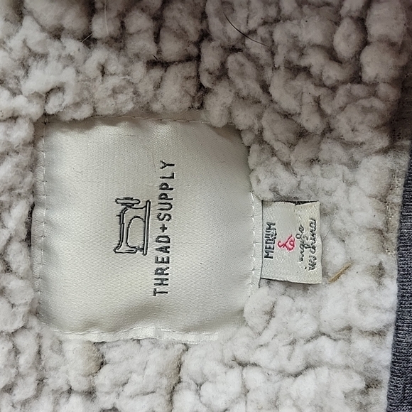 THREAD AND SUPPLY Charcoal Fleece Pullover Sweater Medium - Picture 7 of 7